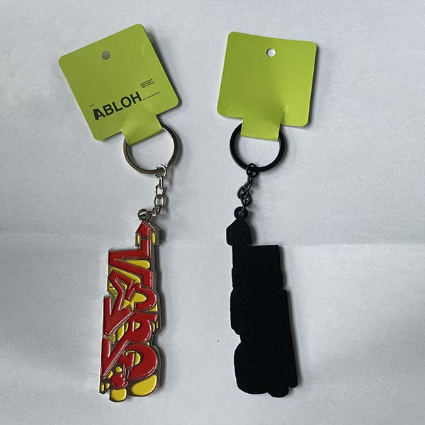 VIRGIL ABLOH - FOS ENAMEL KEYCHAIN - LOGO BLACK (Buy Online)